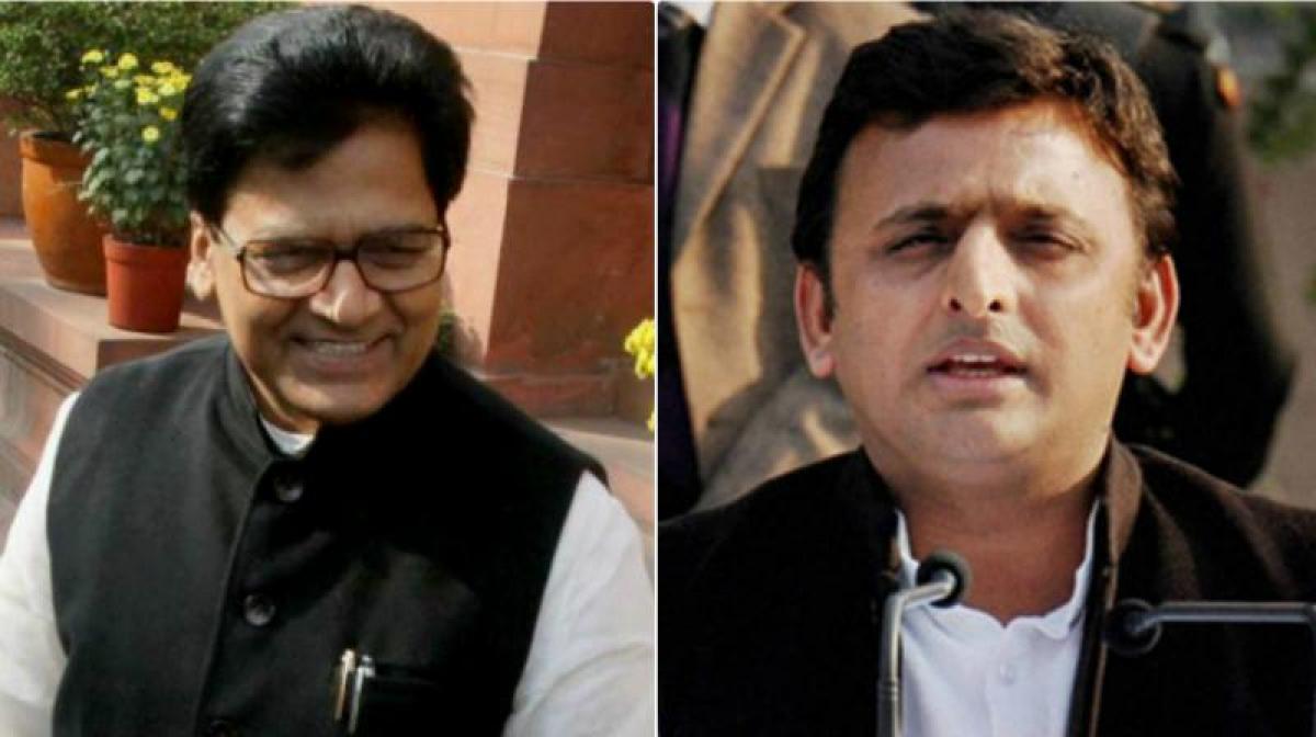 Day after expulsion, Akhilesh Yadav and Ram Gopal Yadav reinducted in SP fold